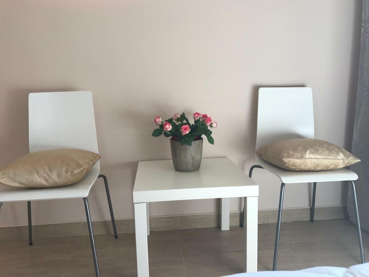 Linden Garden Apartment *